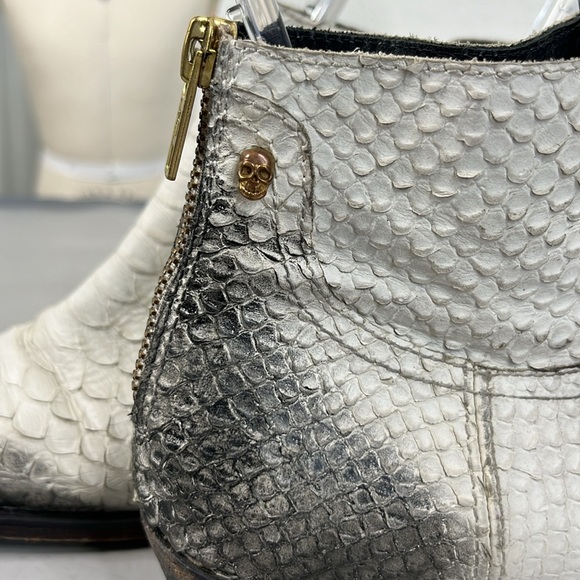 Zadig & Voltaire Teddy Flake White Leather Snake Print Zip Ankle Booties Boots - Picture 2 of 9